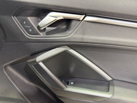 2022 Audi Q3 quattro S line Prem Plus 45 TFSI