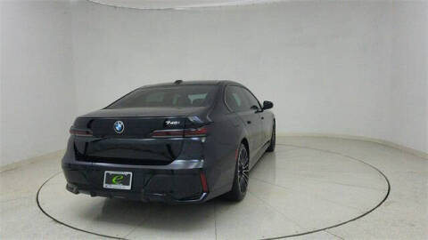 2024 BMW 7 Series 740i