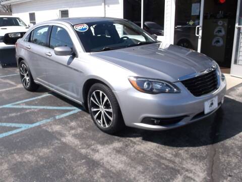 2014 Chrysler 200 for sale at Victorian City Car Port INC in Manistee MI