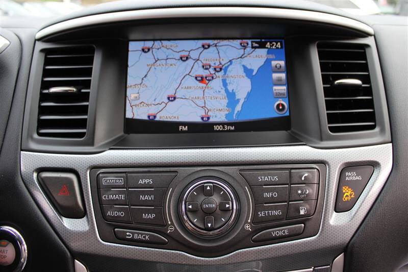 2019 Nissan Pathfinder SL