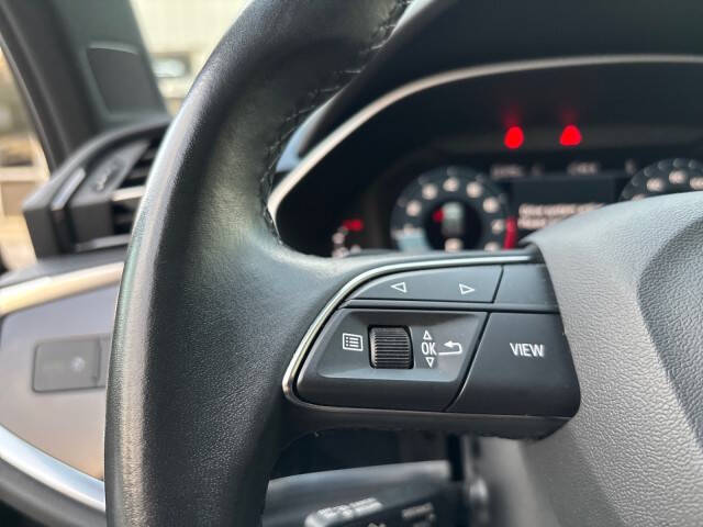 2024 Audi Q3 quattro S line Premium 45 TFSI