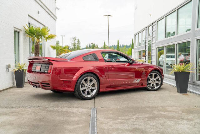 2006 Ford Mustang 12