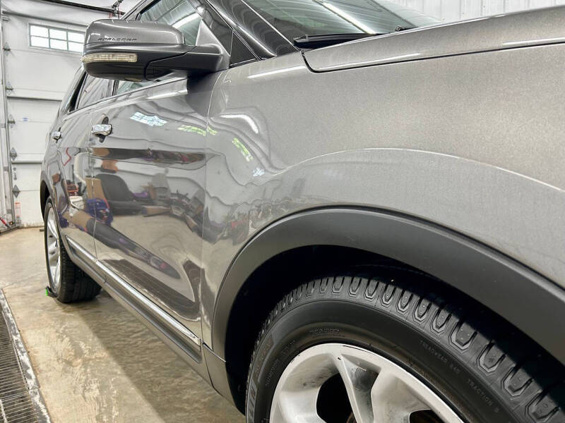 2011 Ford Explorer Limited