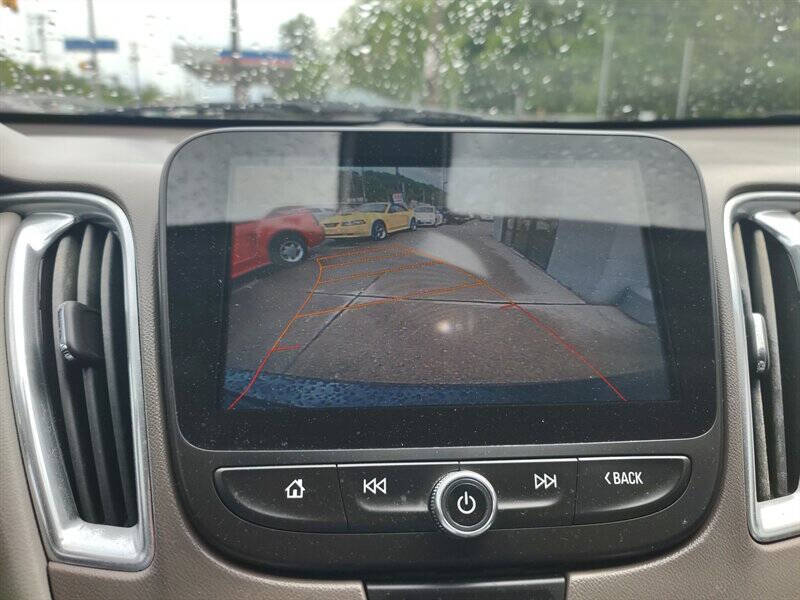 2017 Chevrolet Malibu LT