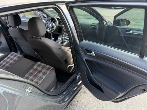 2019 Volkswagen Golf GTI