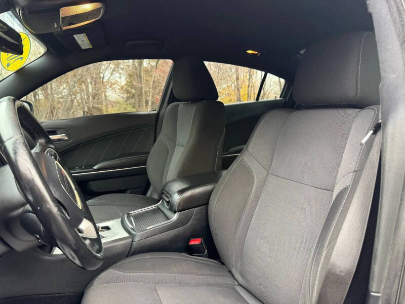 2016 Dodge Charger SXT