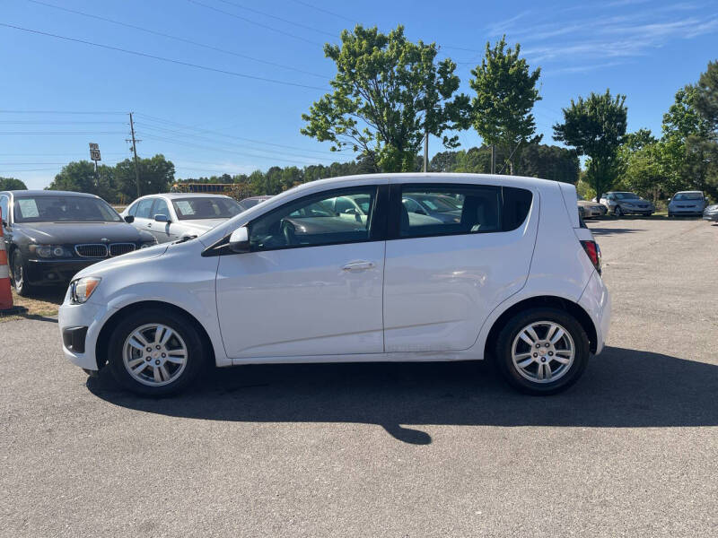 2012 Chevrolet Sonic LS