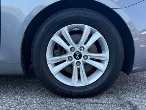 2011 Hyundai Sonata GLS