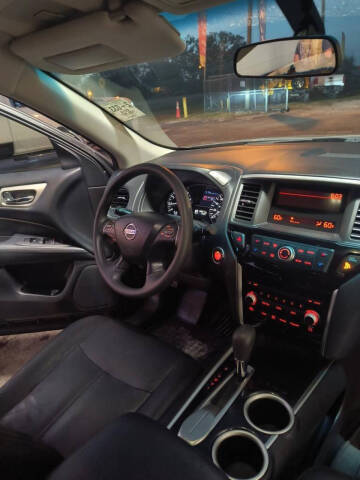 2014 Nissan Pathfinder S