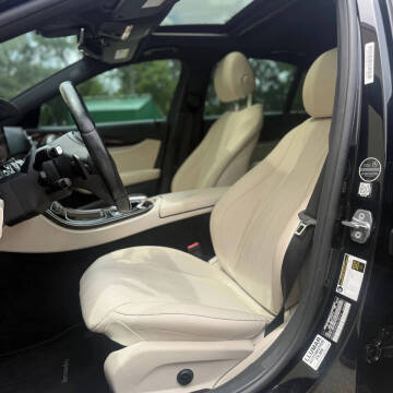2017 Mercedes-Benz E-Class E 300 4MATIC
