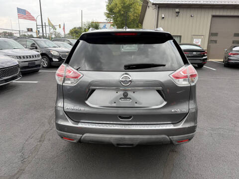 2016 Nissan Rogue SV