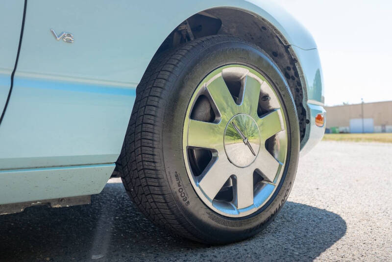 2003 Ford Thunderbird Premium