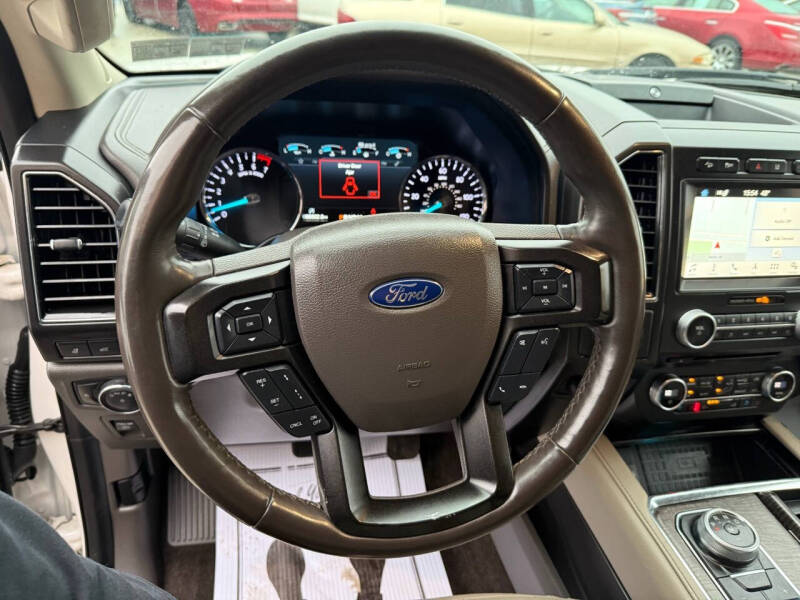 2018 Ford Expedition Limited photo 15