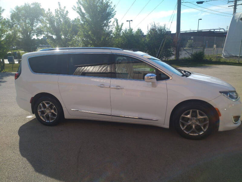 2017 Chrysler Pacifica Limited