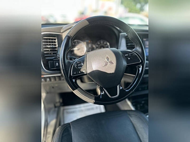 2020 Mitsubishi Outlander