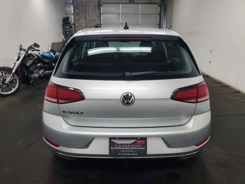 2019 Volkswagen e-Golf SE