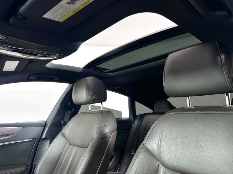 2022 Audi A7 quattro Prestige 55 TFSI