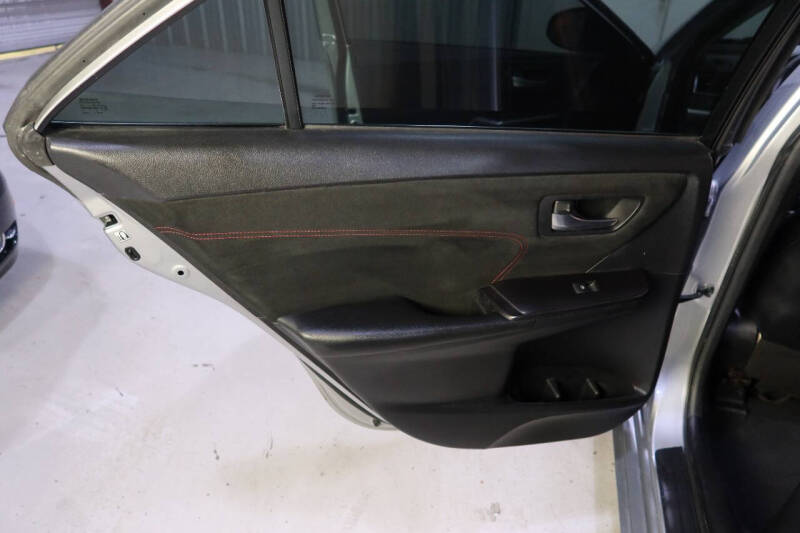 2015 Toyota Camry XSE