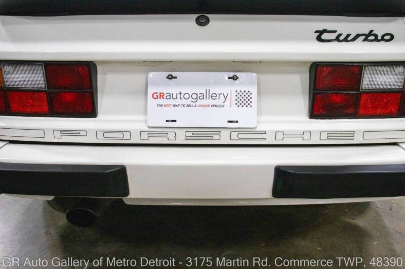 1988 Porsche 944 Turbo