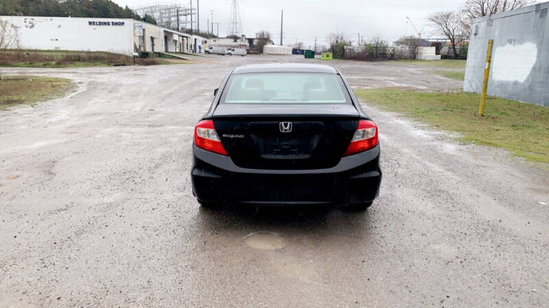 2012 Honda Civic LX photo 6