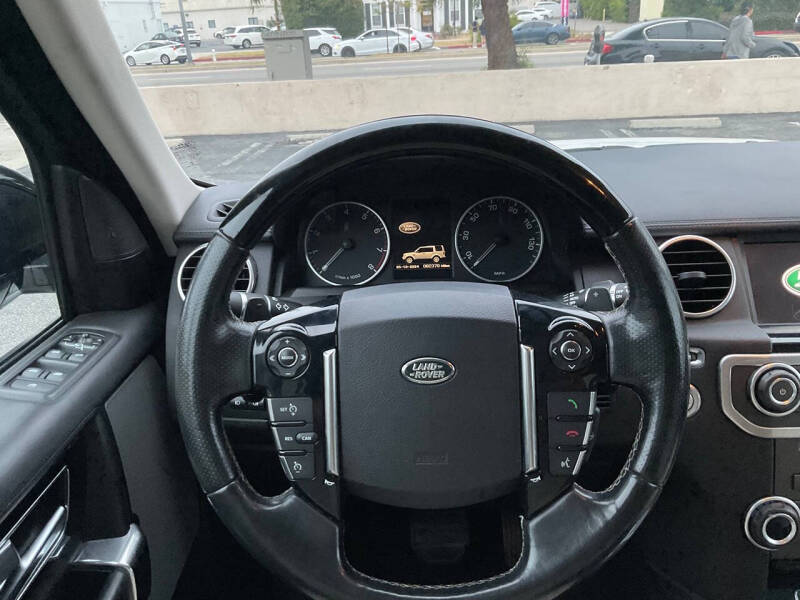 2015 Land Rover LR4 HSE LUX