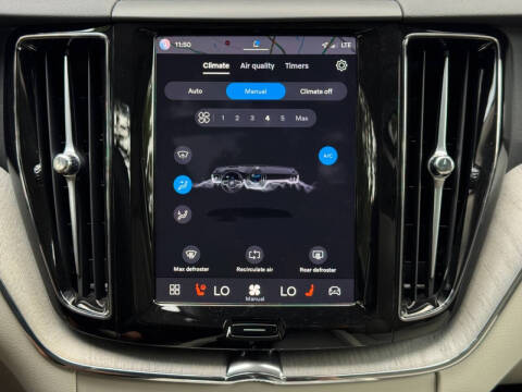 2025 Volvo XC60 T8 Plus Dark Theme