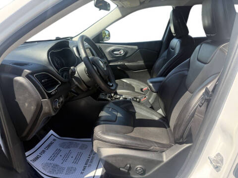 2020 Jeep Cherokee Latitude Plus