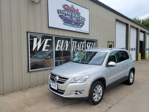 2011 Volkswagen Tiguan for sale at C&L Auto Sales in Vermillion SD