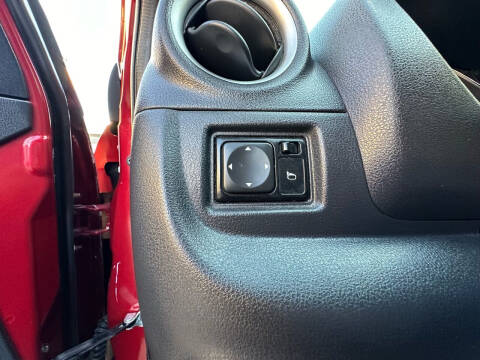 2018 Nissan Versa SV