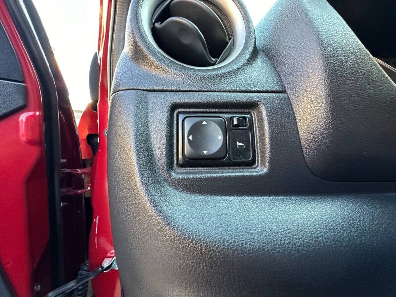 2018 Nissan Versa SV