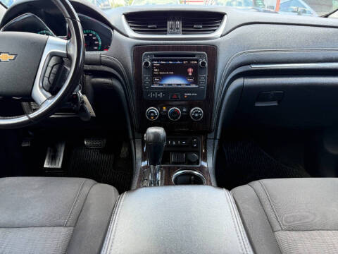 2016 Chevrolet Traverse LT