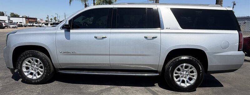 2017 GMC Yukon XL SLT