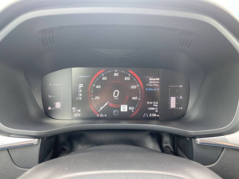 2019 Volvo XC60 T5 Momentum