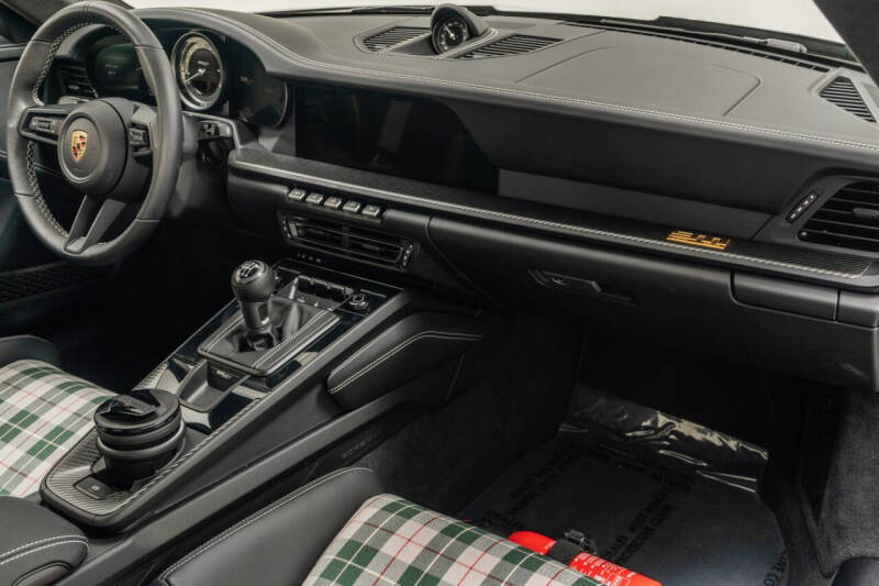 2024 Porsche 911 S/T