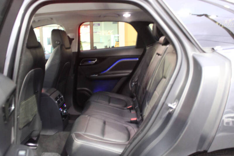 2020 Jaguar F-PACE 30t R-Sport