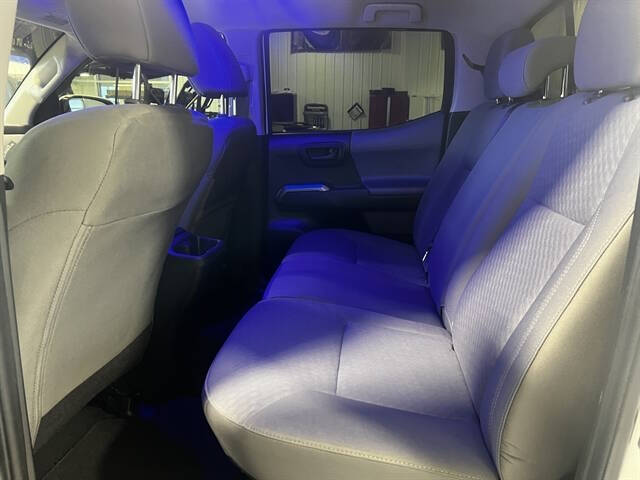 2020 Toyota Tacoma SR5 V6