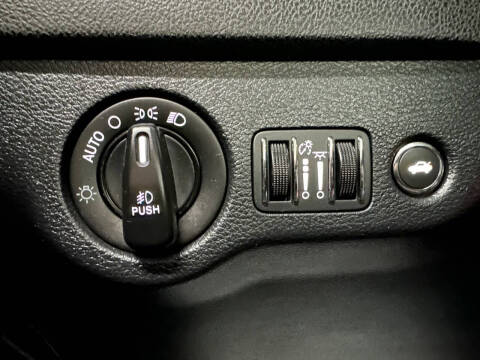 2017 Dodge Charger SXT