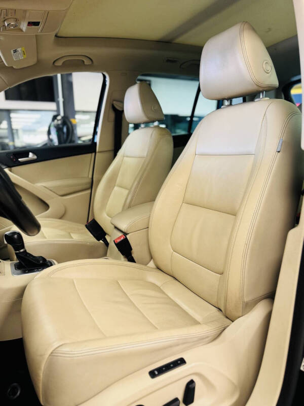 2016 Volkswagen Tiguan 2.0T SE