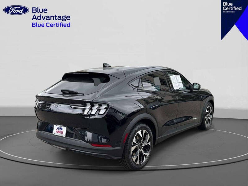 2024 Ford Mustang Mach-E Select