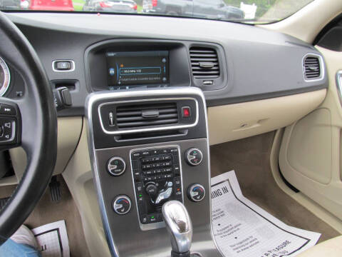 2013 Volvo S60 T5 Premier