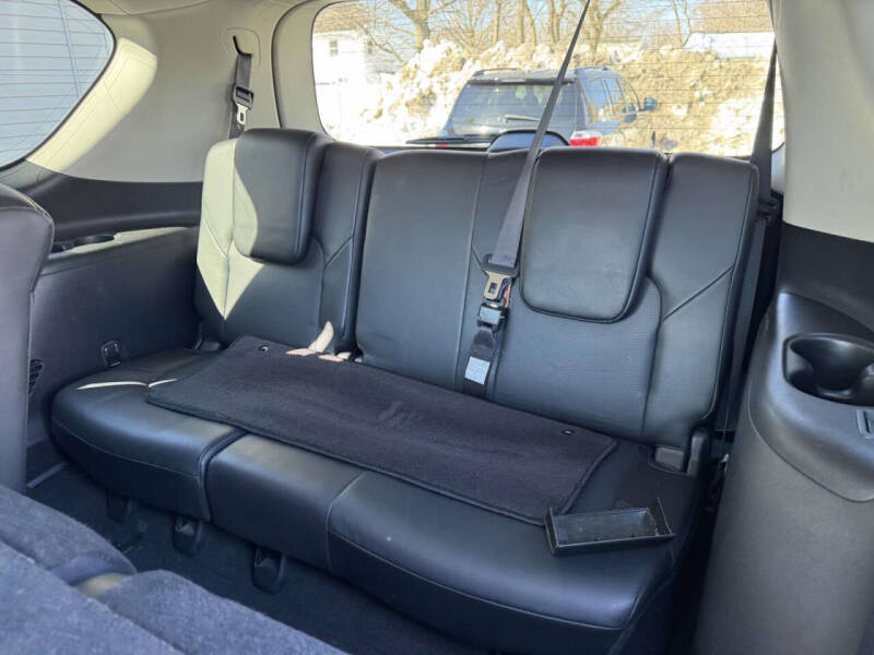 2017 Nissan Armada