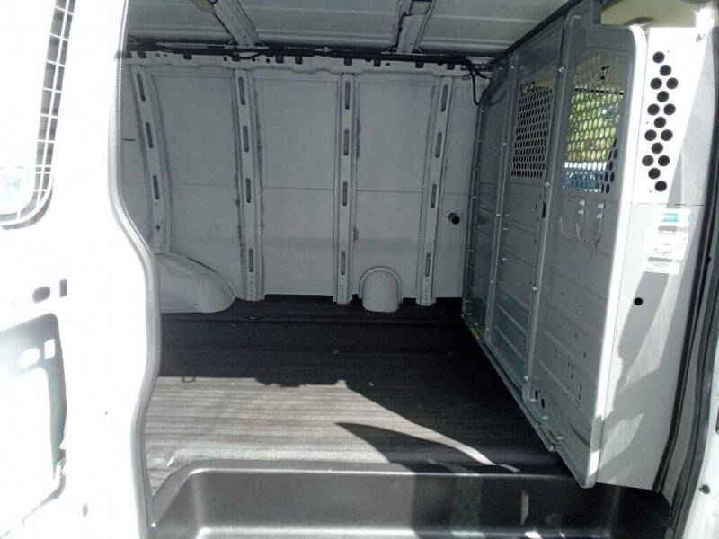2017 Chevrolet Express 2500