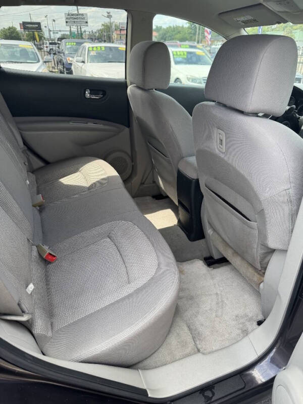 2011 Nissan Rogue SV