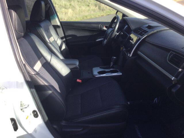 2014 Toyota Camry SE