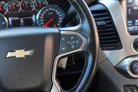 2017 Chevrolet Suburban LT