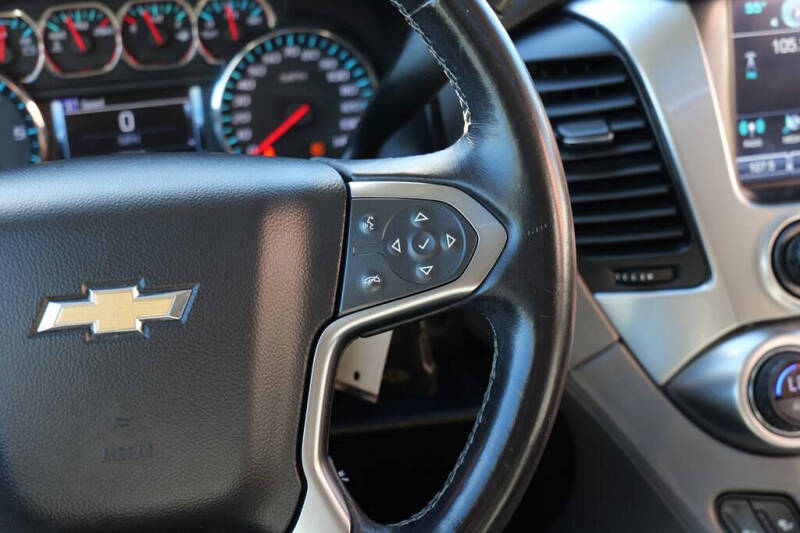 2017 Chevrolet Suburban LT