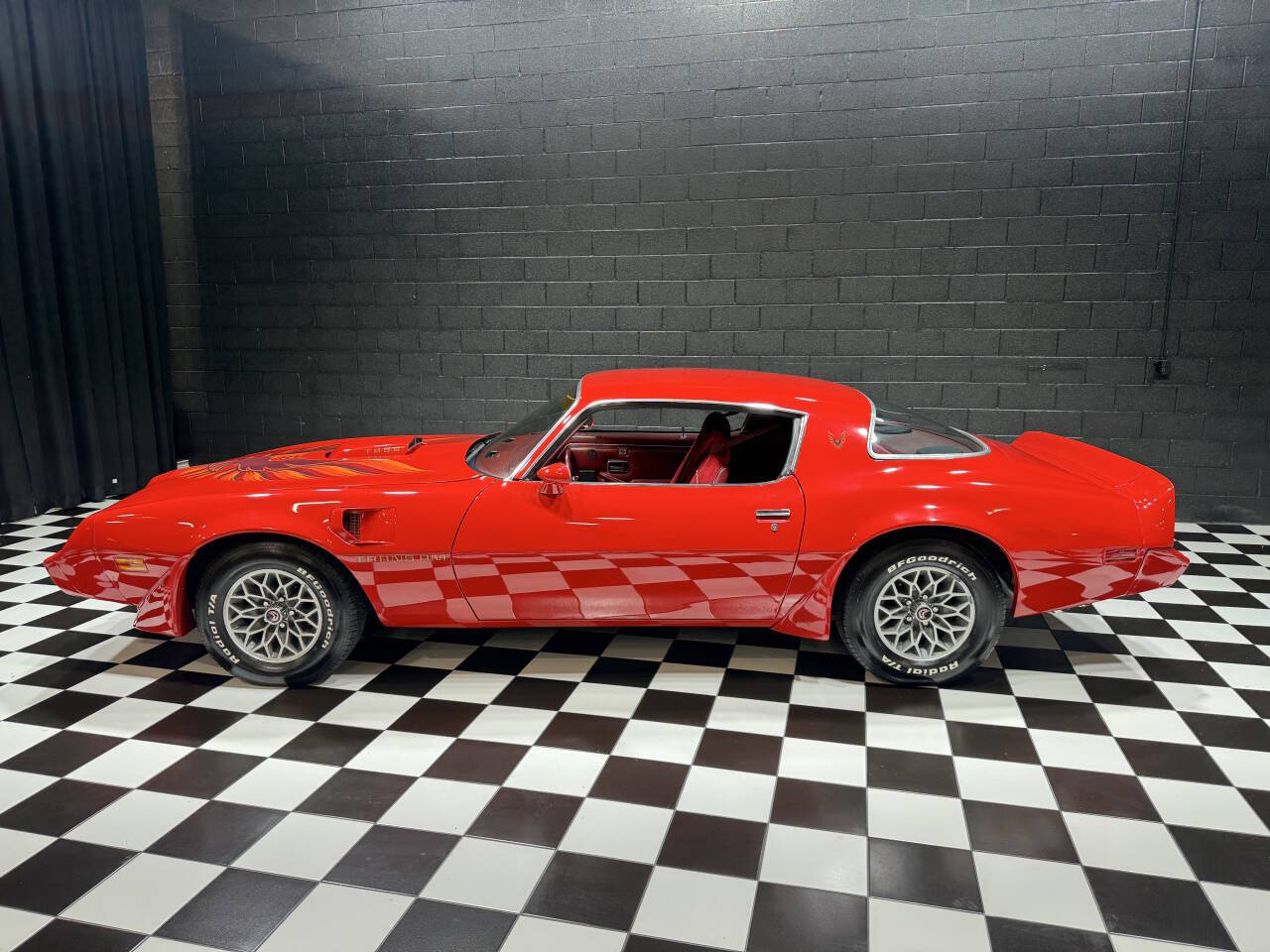 1979 Pontiac Firebird Trans Am 11