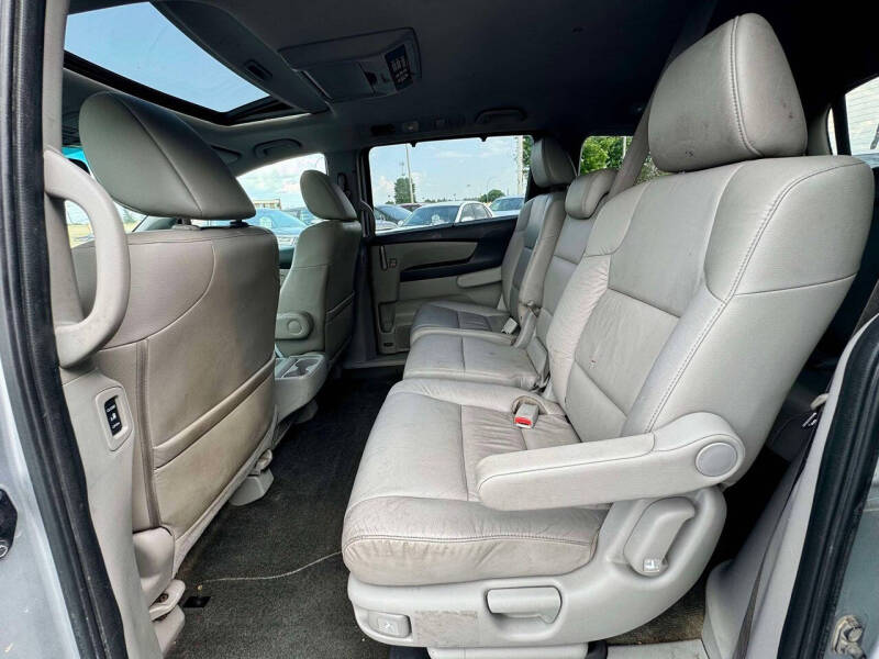 2011 Honda Odyssey EX-L w/DVD