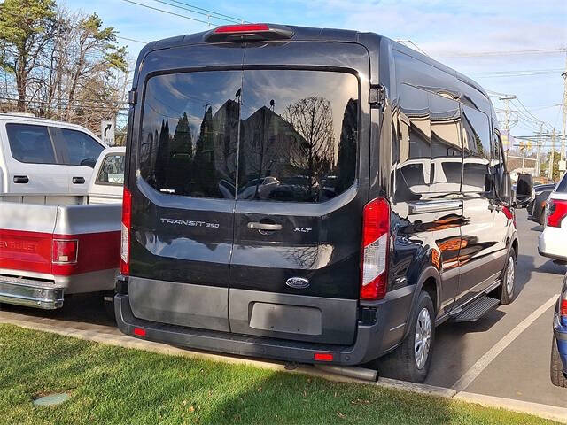 2023 Ford Transit 350 XLT