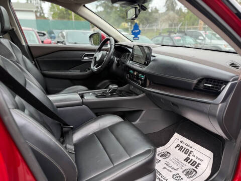 2021 Nissan Rogue SL